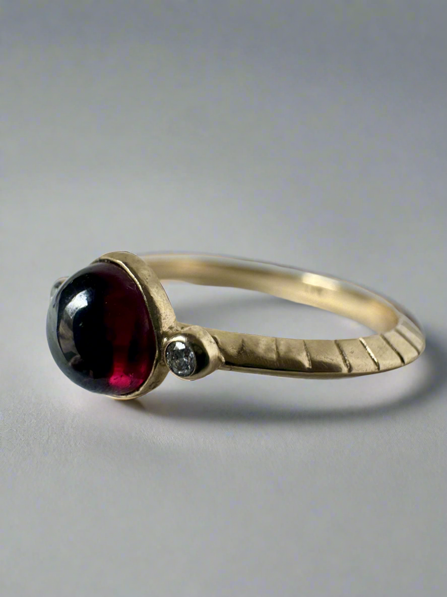 Juniper Ring |14k Gold | Ruby & Natural Diamonds