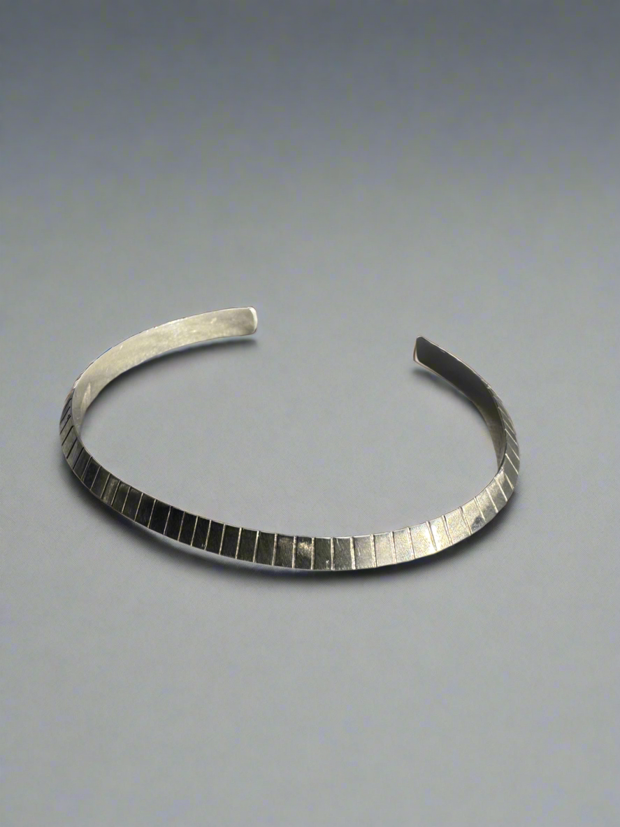 Arête Cuff | Silver