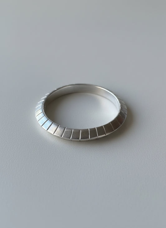 Arête Thin Band | Silver