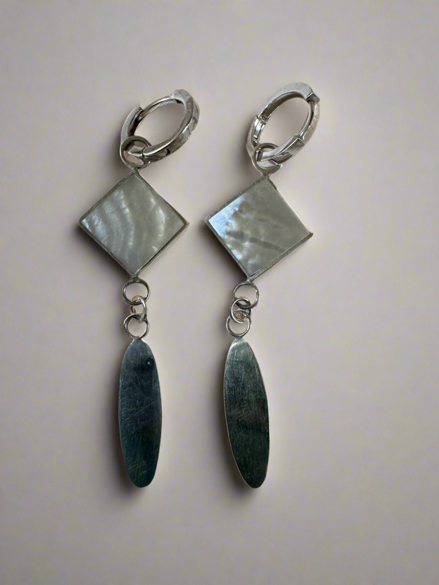 Leaning Mesa Earrings | Silver | Mother of Pearl