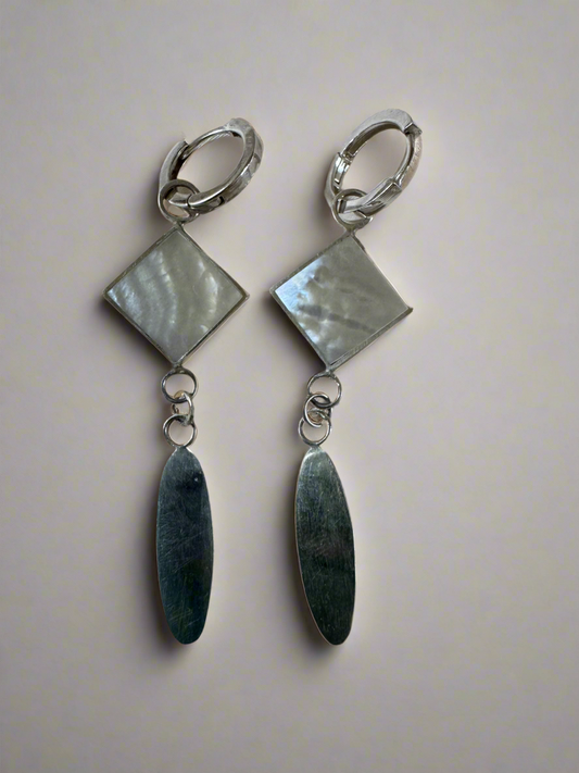 Leaning Mesa Earrings | Silver | Mother of Pearl